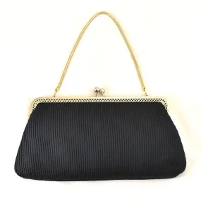 1950s Pleated Kisslock Vintage Handbag