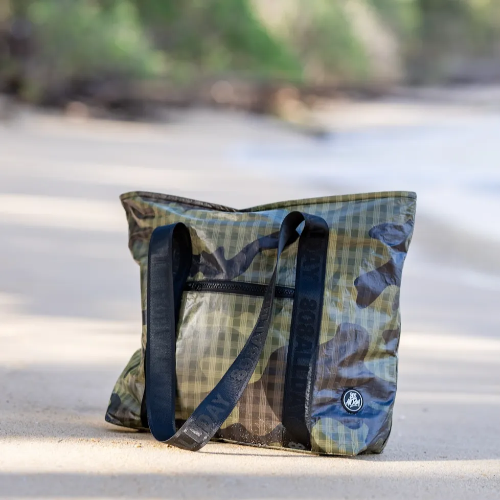 808ALLDAY Camo Palaka All Day Tote