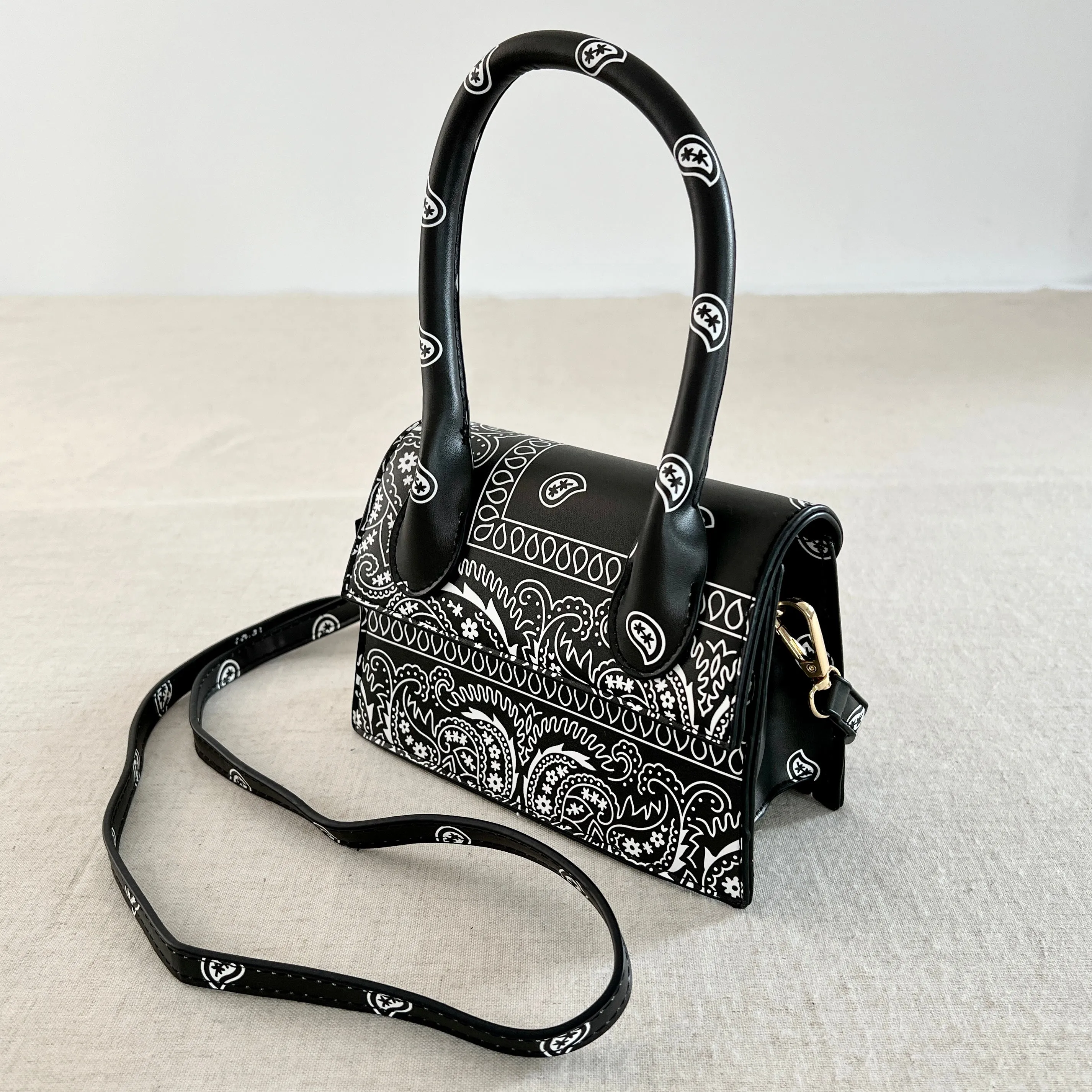 Bandana Crossbody Bag - Black