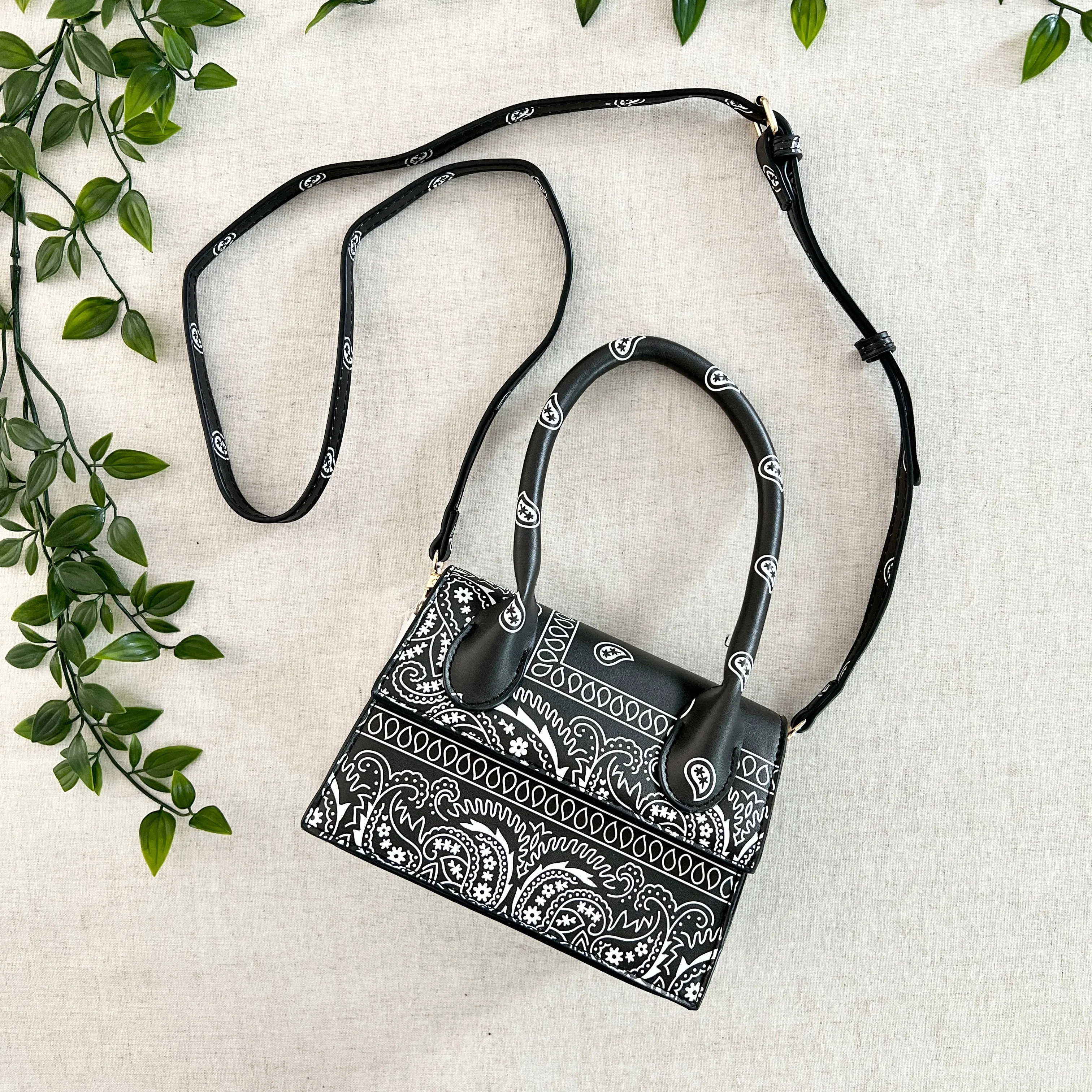 Bandana Crossbody Bag - Black