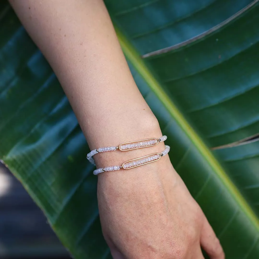 Genievere - Moonstone Bar Bracelet