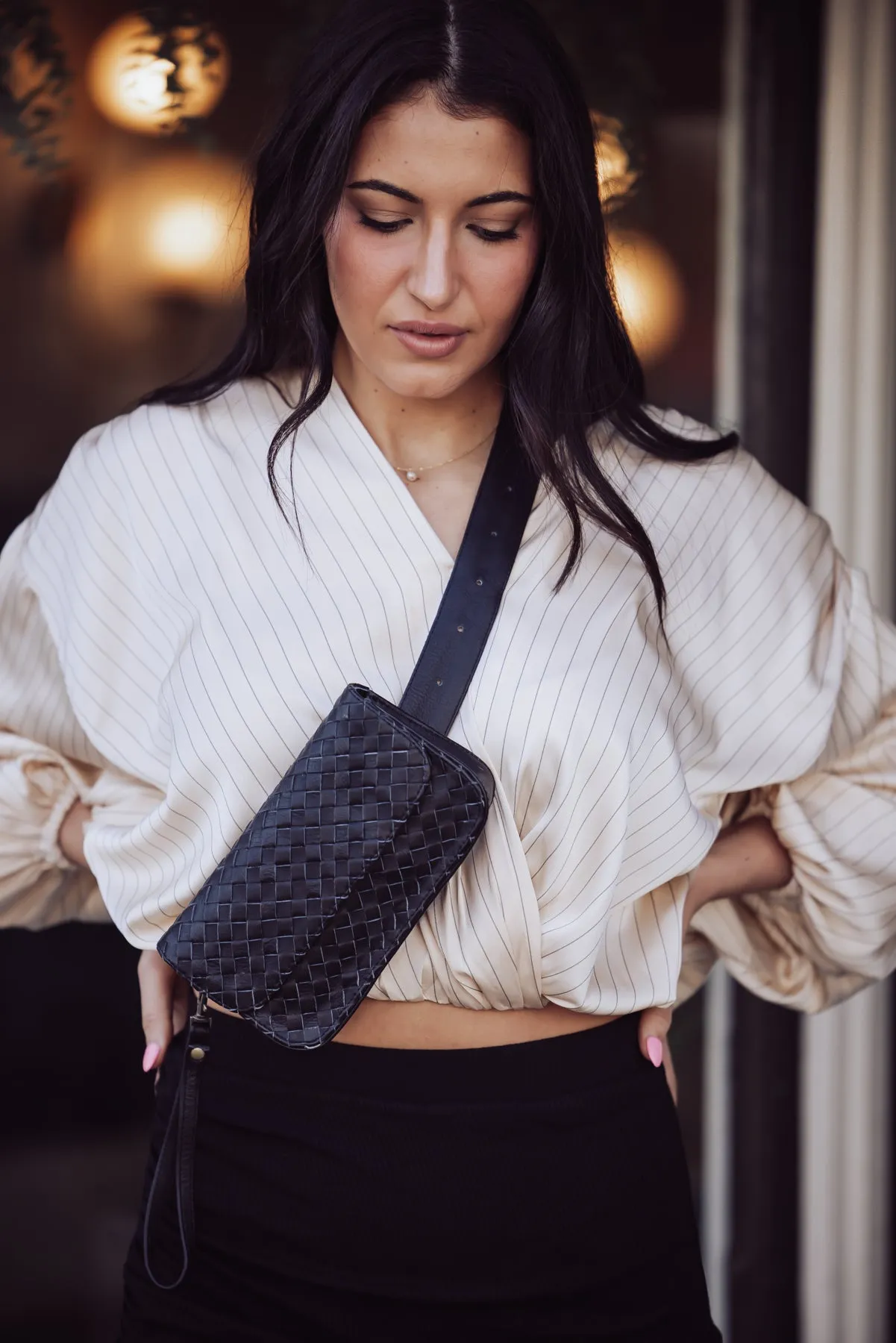 MANDRN ZIGGY WOVEN LEATHER FANNY PACK - BLACK