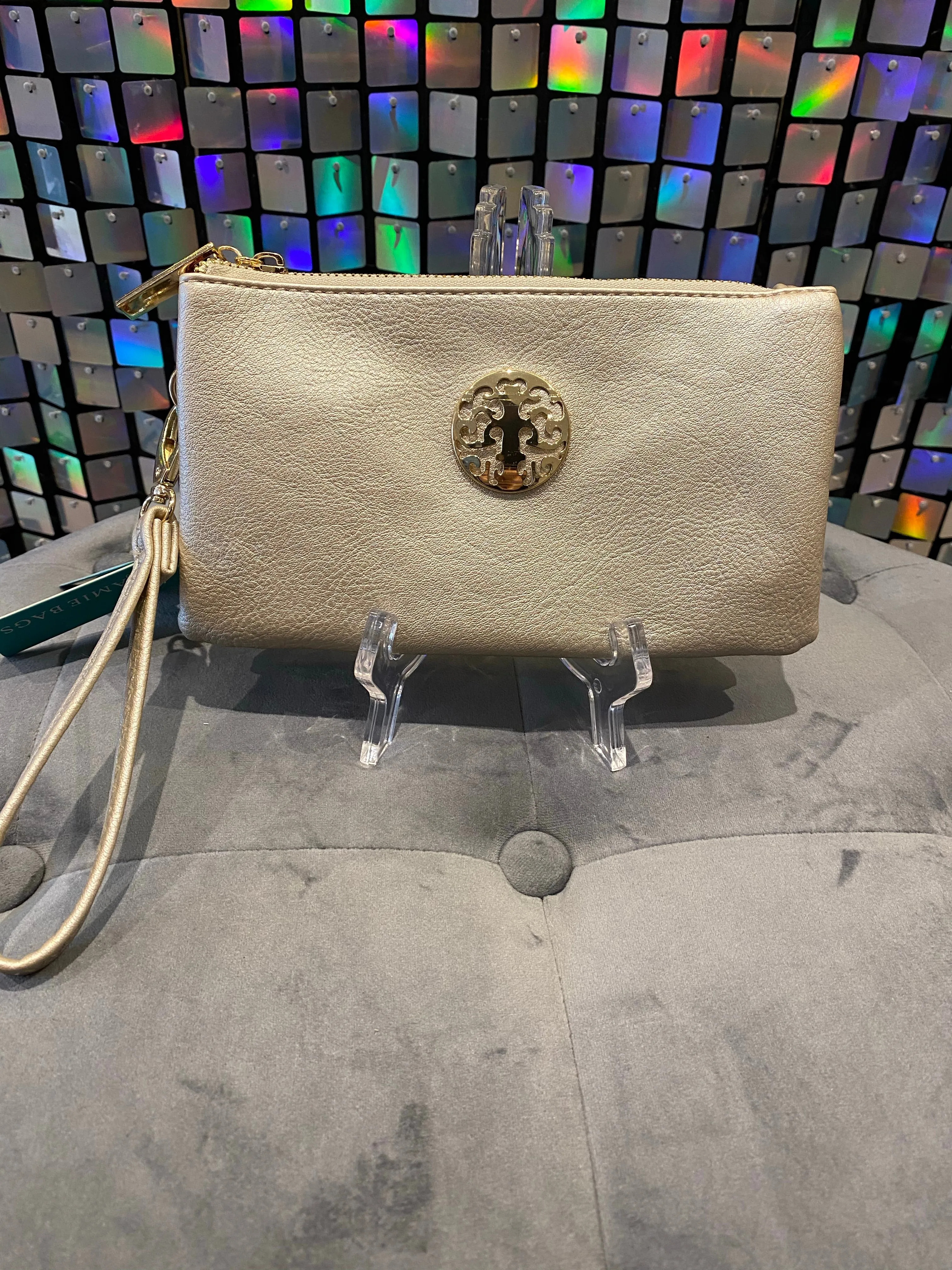 Mini soft clutch