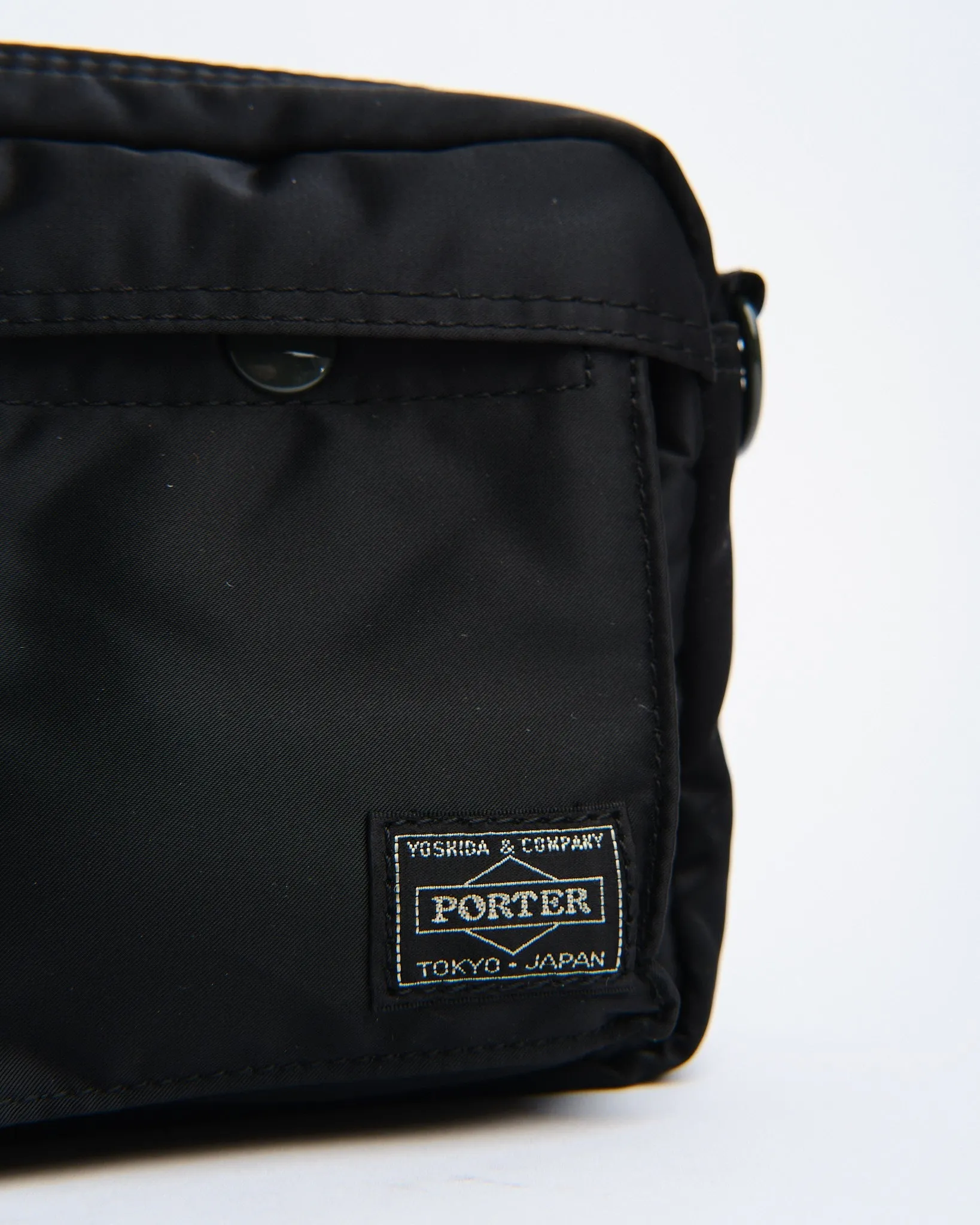 TANKER SHOULDER BAG BLACK